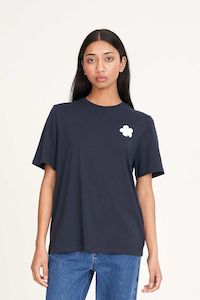 Huffer: HUFFER CLASSIC TEE 170/FLOWERBOMB - MIDNIGHT