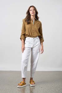 Vogue: MADLY SWEETLY RATIO PANT - WHITE
