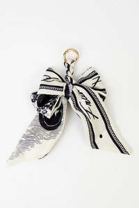 STELLA + GEMMA BAG/KEY CHARM BOW -  BLACK/WHITE BIRD PATTERN