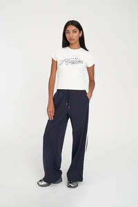 Vogue: HUFFER SIGNATURE TRACKPANT - NAVY