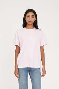 Womens Tees: HUFFER CLASSIC TEE 170/NU-BOMBE - PETAL