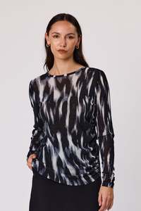 DUO GIGI LAYERING TOP - BLACK MIX PRINT