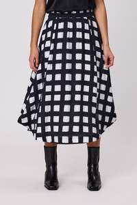 Vogue Skirts: DUO FRAME SKIRT - FRAME PRINT