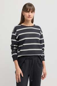 Yarra Trail: YARRA TRAIL ENDLESS SWEAT - NAVY ECRU