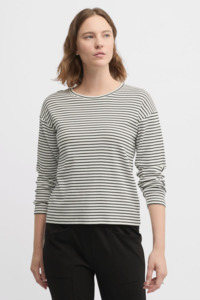 Yarra Trail: YARRA TRAIL DIVISION TEE - ECRU/BLACK