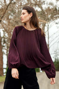 SILLS SUMI PLEAT TOP - PLUM