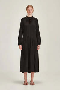 SILLS JOJO PLEAT DRESS - BLACK