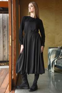 CURATE THE ART OF GIVING DRESS - BLACK