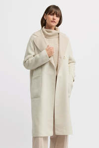 Vogue Coats Jackets: YARRA TRAIL TWAIN COAT - ALMOND/ECRU