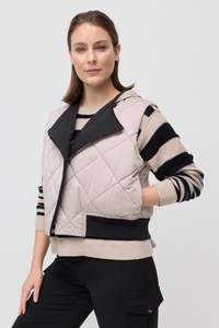 Vogue Coats Jackets: MARCO POLO REVERSIBLE QUILTED VEST - BLACK/STONE