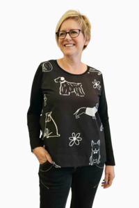 Vogue Tops: JELLICOE BASIC TEE - PAWTRAIT