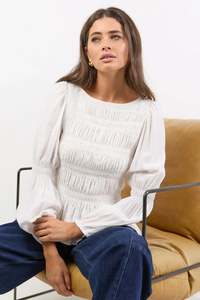 AMONG THE BRAVE REQUIRED IVORY LS SHIRRED BODICE TOP