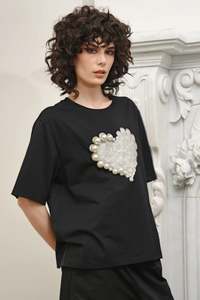 CURATE PEARL UP TEE - BLACK