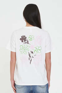 Vogue: HUFFER CLASSIC TEE 170/DAZY - CHALK