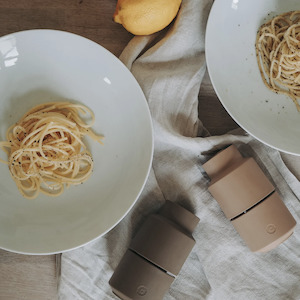 Salt & Pepper Shaker: CRUSHGRIND BILLUND MILL SET