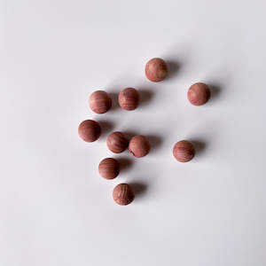 Wooden Cleaning Brushes: RED CEDAR BALLS