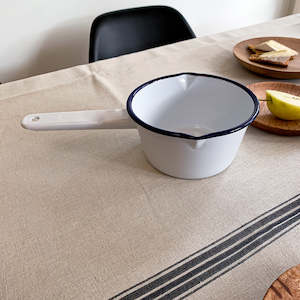 Natural Cleaning: TRADITIONAL ENAMEL SAUCEPAN