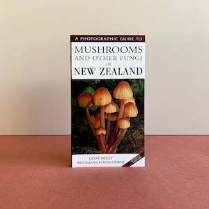 Books: MUSHROOMS AND OTHER FUNGI OF NEW ZEALAND