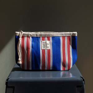 HOLD-ALL CLUTCH | 100% RECYCLED NYLON