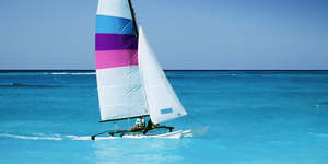 Hobie Cat Sails: HOBIE SAIL H16 JIB WHITE - VELCRO RA (20992310)