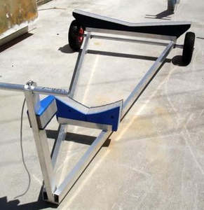 STARLING BEACH TROLLEY