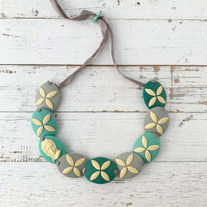 Jewellery: Wahine Summer Storm Standout Cameo Necklace