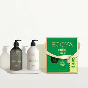 2025 Holiday Collection Bathroom Gift Set