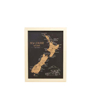 Live Laugh Learn: New Zealand Pin Cork Map, A4