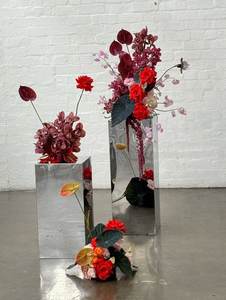 Mirror Plinths