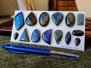 Waxed Polyester Cords 260mtr: Labradorite Cabochon Card #114