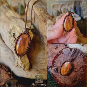 Crystal Jewelry: Red Tigers Eye Wrapped in Dark Mocca