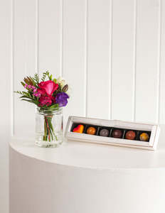 Mother's Day Sweet Petite
