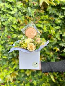 Value Flowers: You are Amazing Mini Posies With Cookie