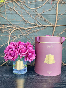 Côte Noire Grand Rose Bouquet Carmine Red Burgundy Box