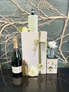 Anni: Lanvin in Bloom