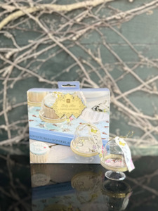 Party Pack: Truly Alice Cake Domes