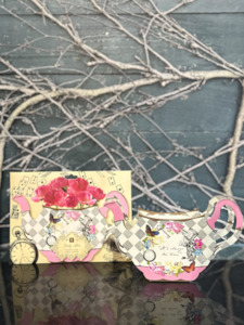 Party Pack: Truly Alice Whimsical Teapot Vase