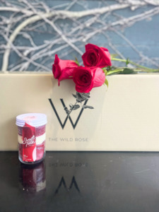 Valentines Day Flowers: Red Velvet Romance Gift Box