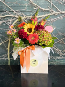 Flowers: Bright & Beautiful Mother’s Day Bag (Free Cookie)