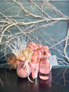 Mothers Day Gifts: Dried Delight Mother's Day Gift Bundle