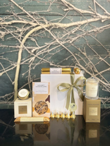 Gift Box: Golden Escape