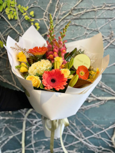 Classic Thank You Bouquet With Free Cookie