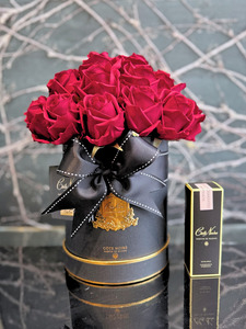 Gifts: Côte Noire Red Rose Hat Box Bouquet