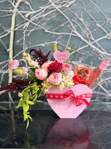 Gift Box: Carry Your Heart