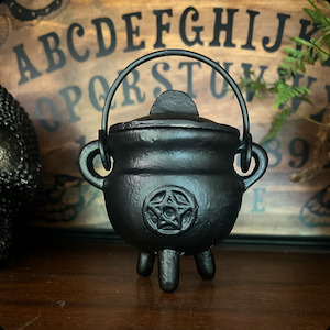 Pentacle Cast Iron Cauldron Medium The Witchery NZ