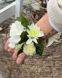 Blooms: HIGH SCHOOL FORMAL - WRIST CORSAGE
