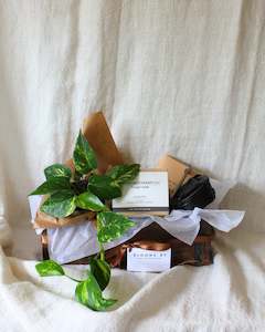 Blooms: AMORE BASKET - FOR HIM