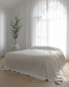 LUCA LINEN BED COVER - OFF WHITE