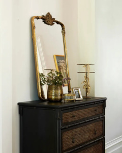 Furniture: INGRID PETITE MIRROR