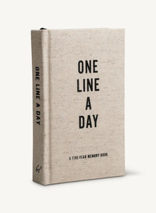Books: ONE LINE A DAY: A FIVE YEAR MEMORY BOOK